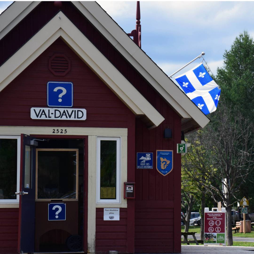 Station Val-David on the P'tit Train du Nord cycling path | Nathalie Gauthier